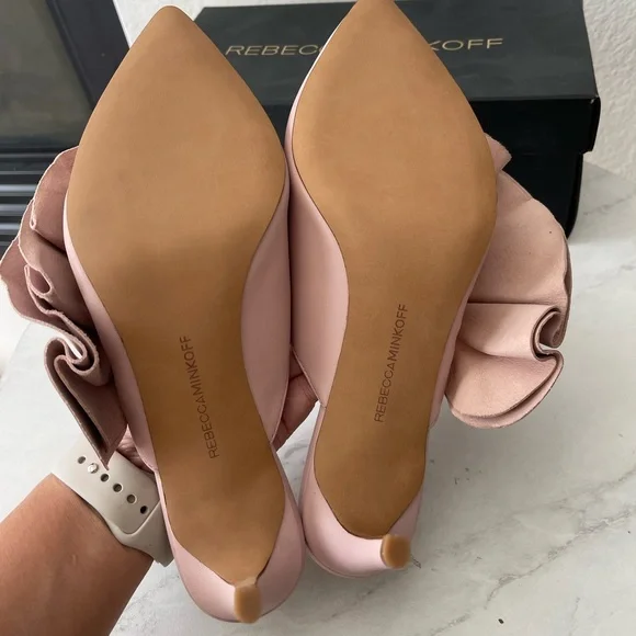 Rebecca Minkoff Millenial Pink Leather Giov Pump - Picture 3 of 7